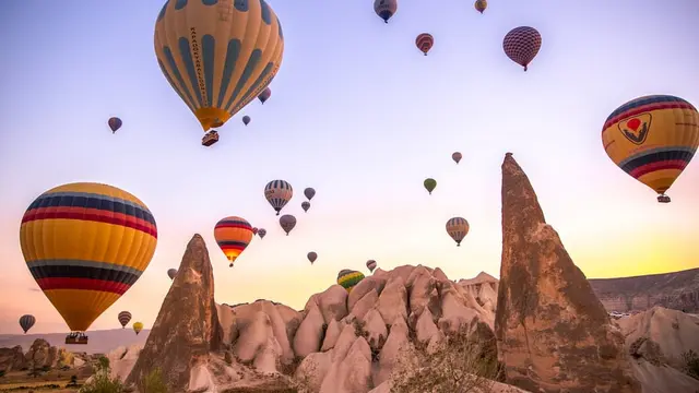 Arti Mimpi Naik Balon Udara yang Bermakna Buruk