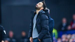 Mereka pun mampu unggul lebih dulu berkat gol Marcus Rashford pada menit ke-2. Sayangnya, gawang Manchester United yang dikawal Andre Onana kebobolan pada menit ke-43. Umpan dari Wes Burns mampu dituntaskan Omari Hutchinson menjadi gol dengan tendangan kaki kiri. (AP Photo/Dave Shopland)