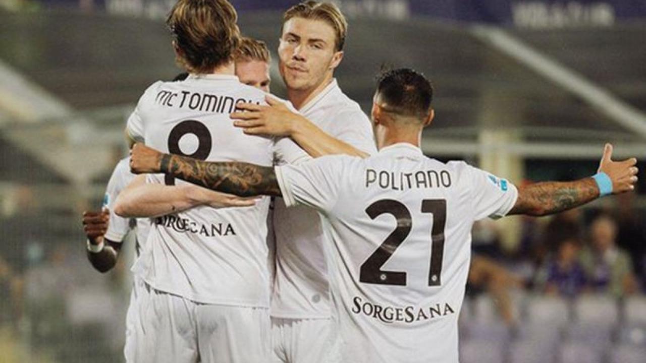 Meski Kalah Penguasaan Bola, Napoli Puncaki Klasemen Liga Italia Usai Hajar Fiorentina 3-1