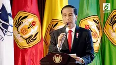 Presiden Joko Widodo menghadiri Puncak Perayaan Dies Natalis ke-60 Universitas Padjadjaran (Unpad).