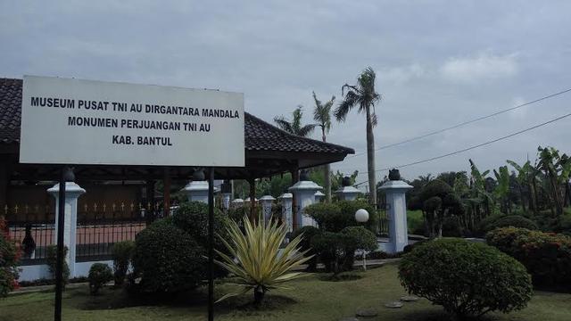Monumen TNI AU