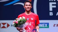 Tunggal putra Indonesia, Jonatan Christie, gagal menjuarai Prancis Terbuka 2019 setelah menelan kekalahan dari wakil China, Chen Long, dengan skor 19-21, 12-21 pada laga final di Stade Pierre de Coubertin, Paris, Minggu (27/10/2019) malam WIB. (dok. PBSI)
