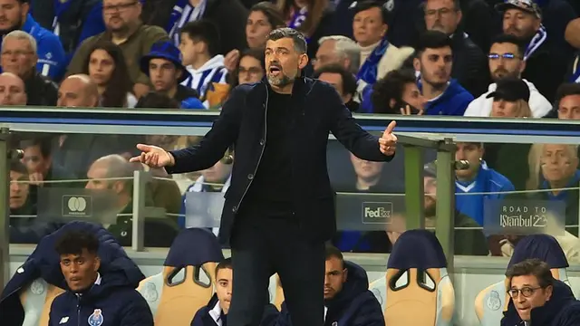 Pelatih Porto Sergio Conceicao. (c) AP Photo/Luis Vieira