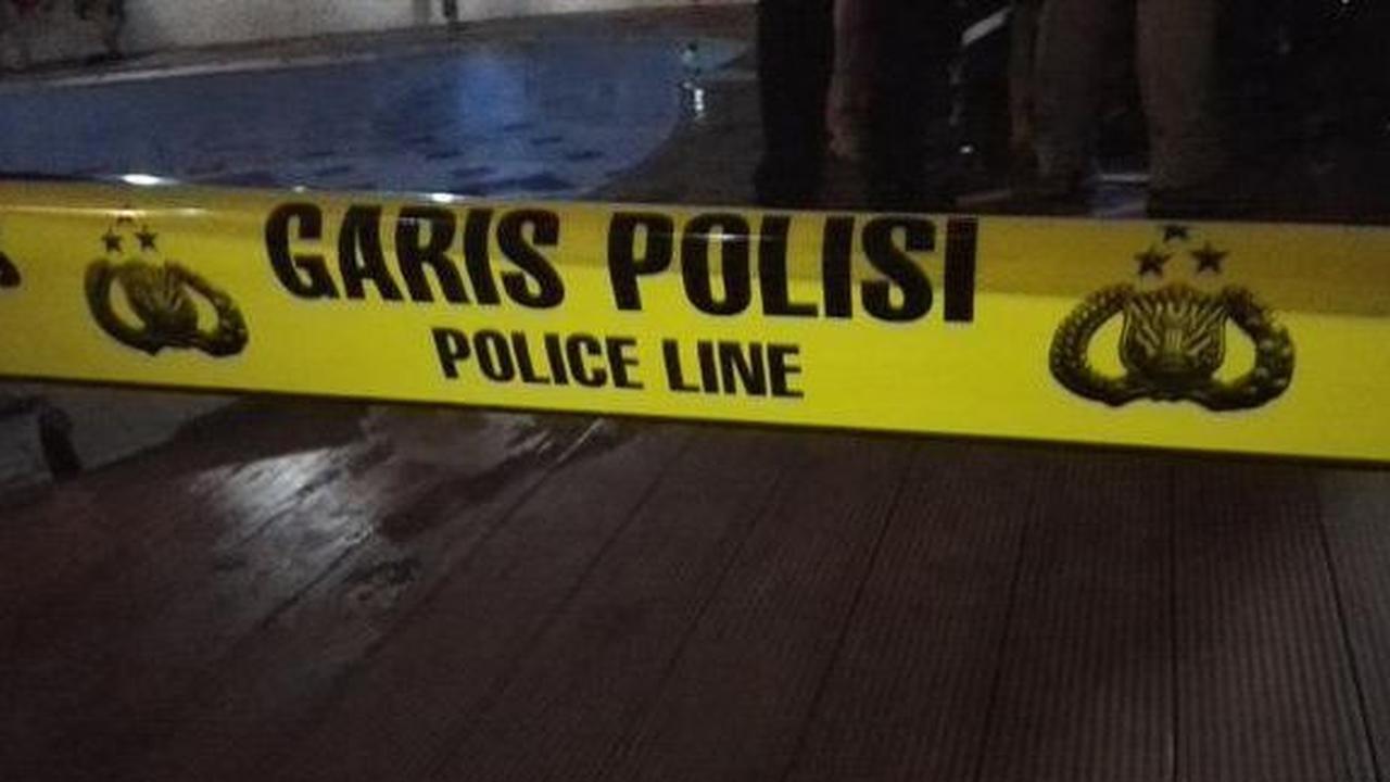 Ketiga pelaku masih menjalani pemeriksaan di Unit Jatanras Polres Cianjur.