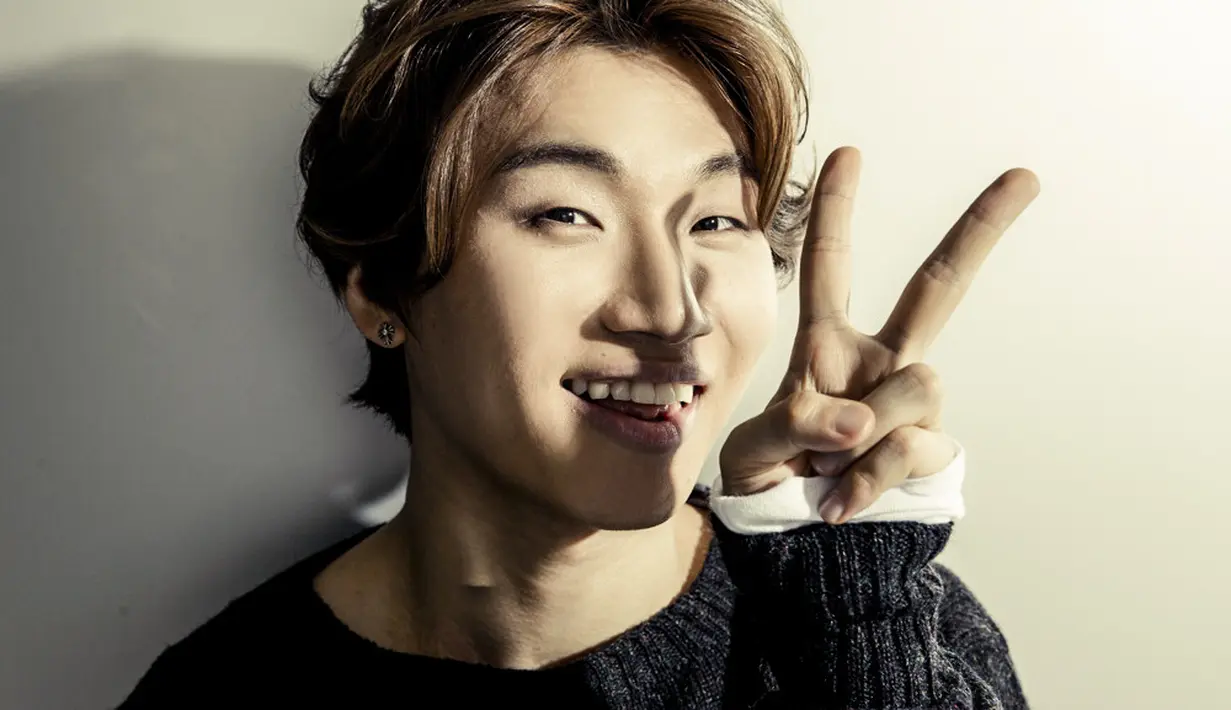 Daesung sendiri sangat sibuk pada tahun 2017. Ia merilis album solo, tur ke 18 kota di Jepang, dan juga melaksanakan konser dengan Big Bang. (allkpop.com)