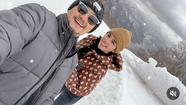 Calon Istri Angga Wijaya