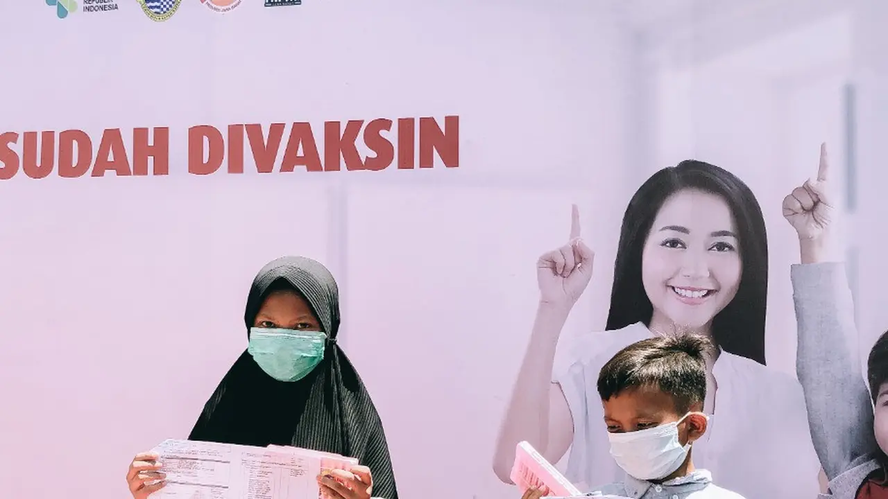 Vaksinasi Booster