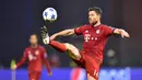 Berbagai prestasi telah diraih Xabi Alonso saat memperkuat Liverpool, Real Madrid, dan Bayern Munchen. (AFP/Andrej Isakovic)