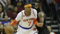 Bintang New York Knicks, Carmelo Anthony, terancam batal pindah ke Houston Rockets. (Bola.com/Twitter/BleacherReport)