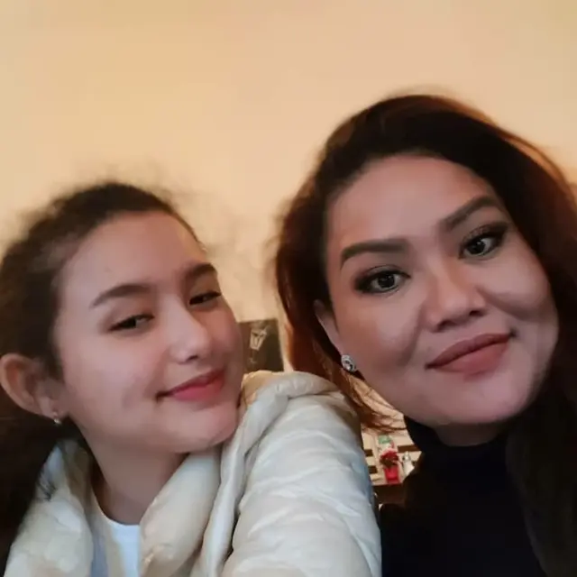 6 Pesona Sarah Menzel, Pacar Azriel Hermansyah Blasteran Jerman