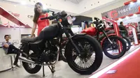 Mau Motor Bergaya Retro, Pilih Viar Vintech atau Kawasaki W175?