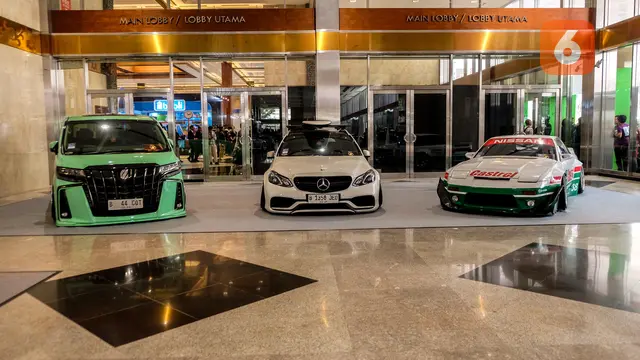 Kumpulan Potret Mobil Modifikasi Keren di IMX 2023