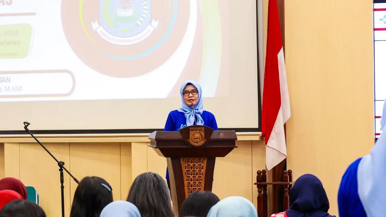 Kepala Dinas Kesehatan Kota Tangsel dr. Allin Hendalin Mahdaniar saat menyampaikan paparan. (Istimewa)