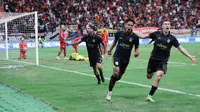 Gol Ikhsan Zikrak memupuskan tiga poin di depan mata Persija saat menjamu Borneo FC dalam laga lanjutan BRI Super League 2025/2026 di Jakarta International Stadium (JIS), Jakarta Utara, Selasa (03/03/2026). (Bola.com/M Iqbal Ichsan)