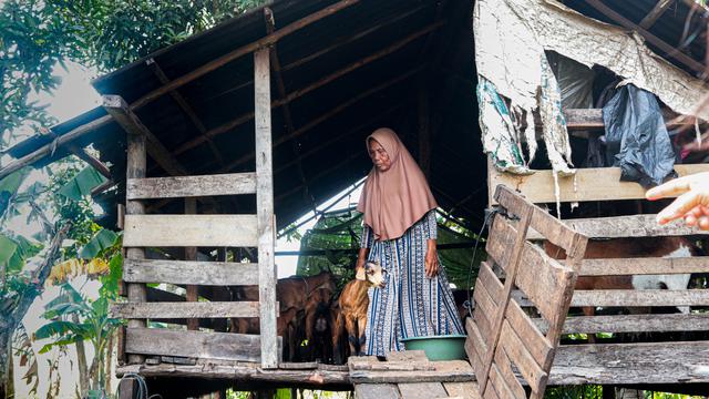 Kalsum, penerima manfaat Yayasan ASRI. (Liputan6.com/ Nadya Ajlina)