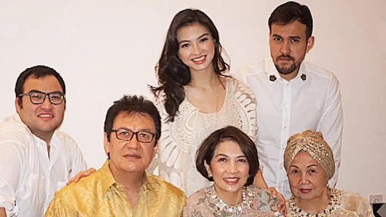 Salah satu cawagub di Sumut ternyata masih sepupu Raline./Copyright  instagram.com/ralineshah+ijeck09/sjw