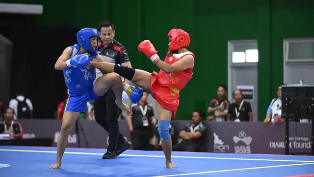 Suasana pertandingan wushu pada PON Bela Diri Kudus 2025
