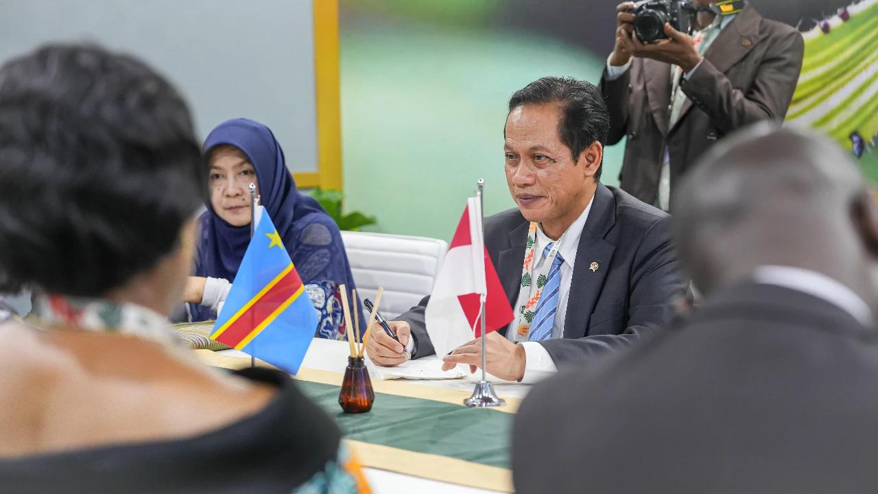 Menteri Hanif Tegaskan: ITPC Siap Jadi Komando Penyelamat Gambut Dunia