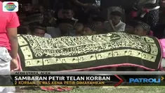 Petir tiba-tiba menyambar pohon di samping SMP Al Alaq saat para murid tengah beristirahat.