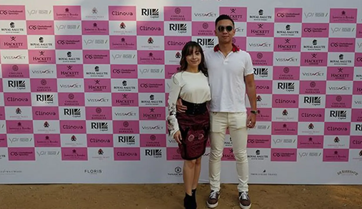 Sejak lama Nikita Willy menjalin kasih dengan Indra Priawan. Bahkan, beberapa waktu lalu keduanya dikabarkan bertunangan. Namun, kabar itu dibantah oleh ibunda Nikita, Yora. (Instagram/indpriw)