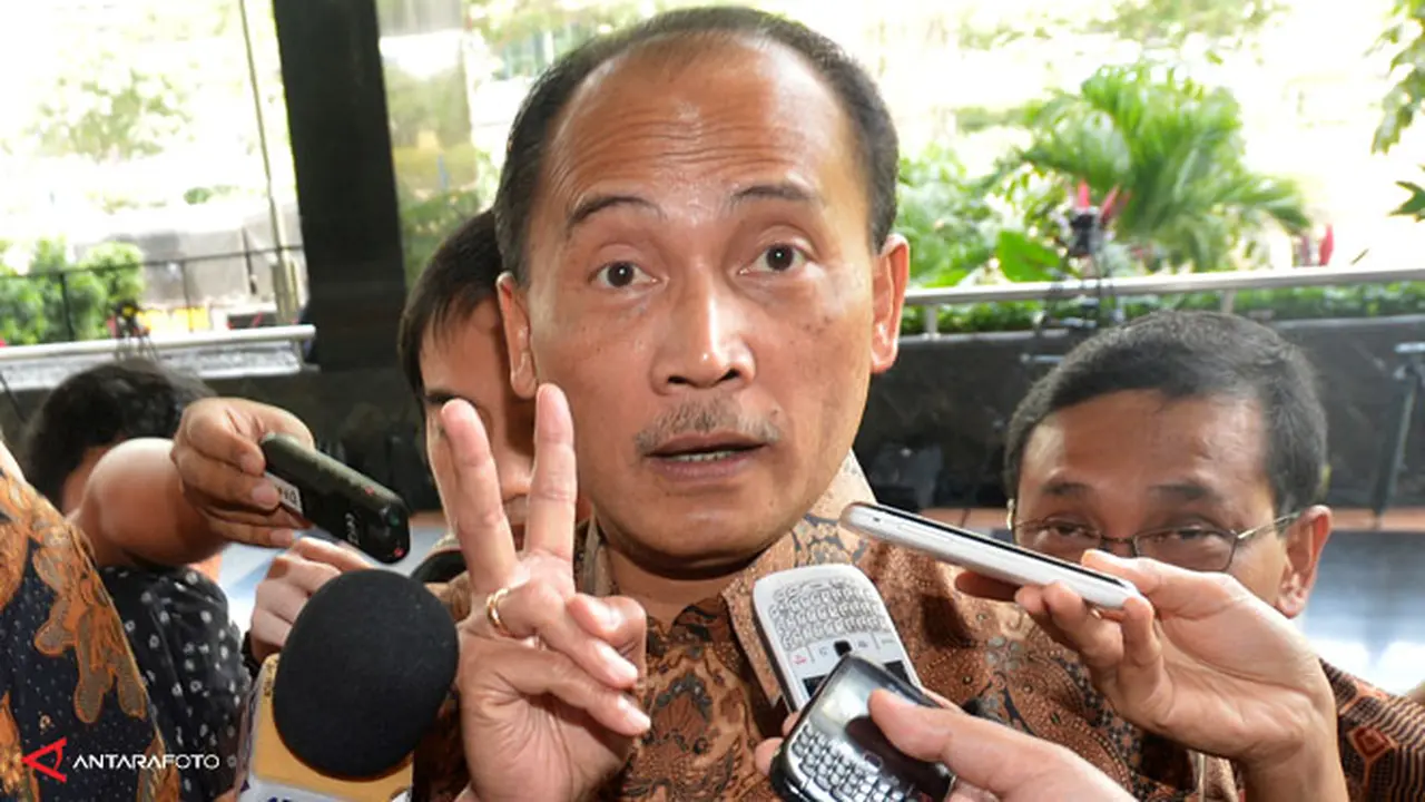budi-mulya-131115b.jpg