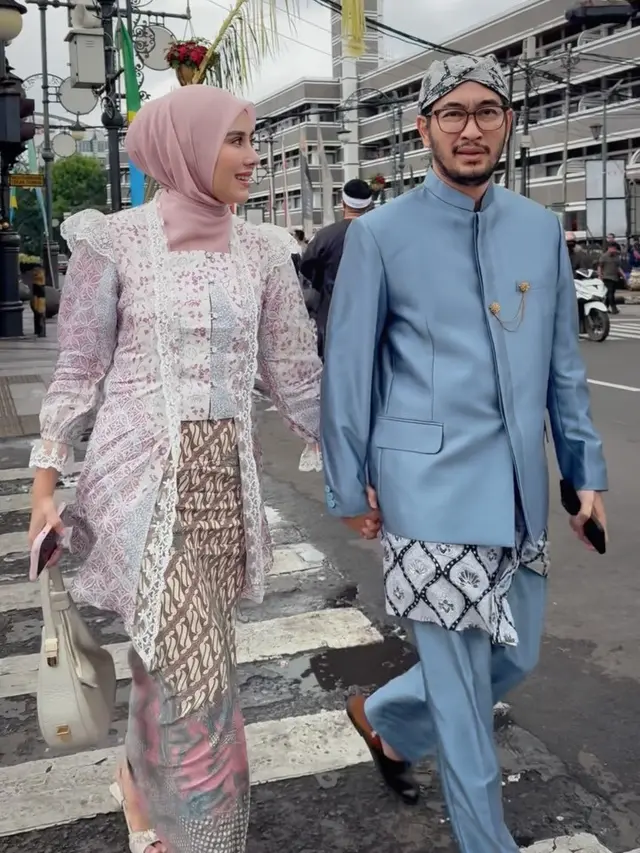 7 Inspirasi Kebaya Brokat Renda untuk Hijab, Punya Syahnaz Sadiqah Curi Perhatian