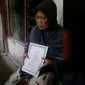 Ibunda Ahmad Muhazan alias Azan terduga pelaku teror Jakarta, Maemunah. (Liputan6.com/Panji Prayitno)