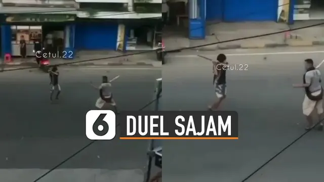 VIDEO: Viral Dua Lelaki Duel Senjata Tajam di Tengah Jalan