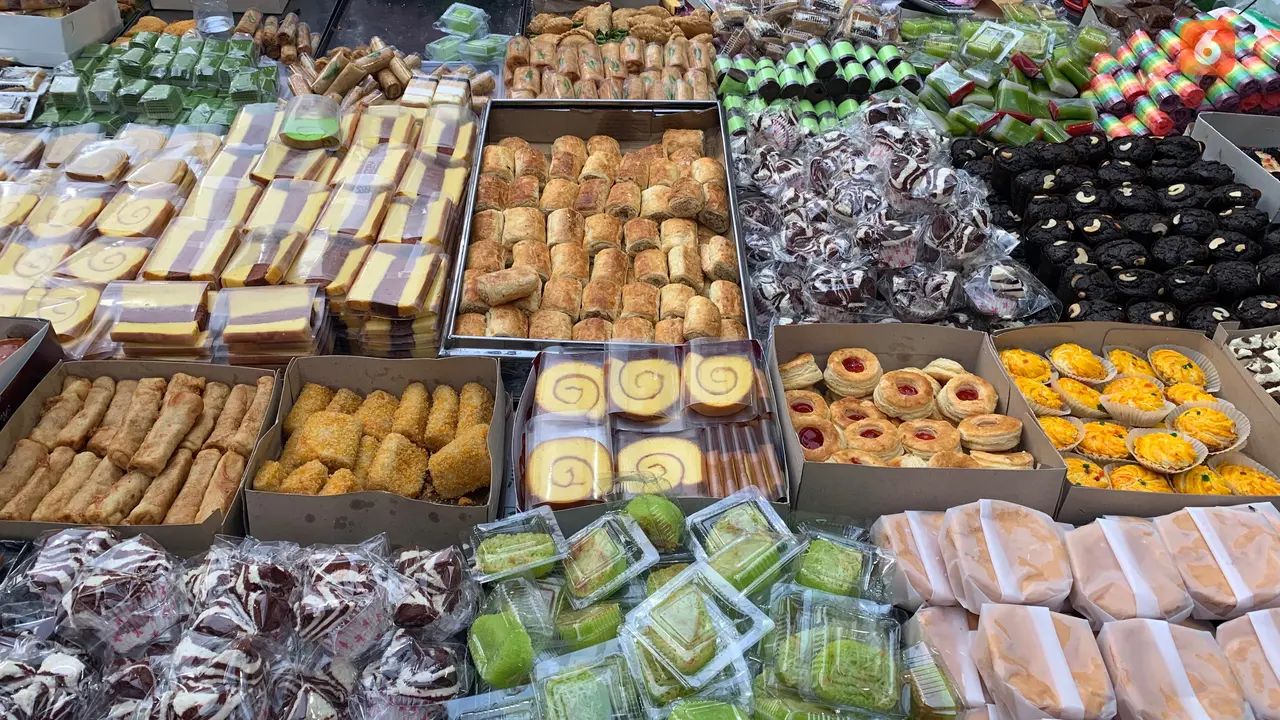 Berburu Kue Tradisional nan Murah di Kue Subuh Melawai