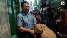 Setelah kembali menjadi gubernur, Ahok mengaku heran lantaran masih banyak warga datang. Mereka mengadukan berbagai permasalahan kepadanya secara langsung