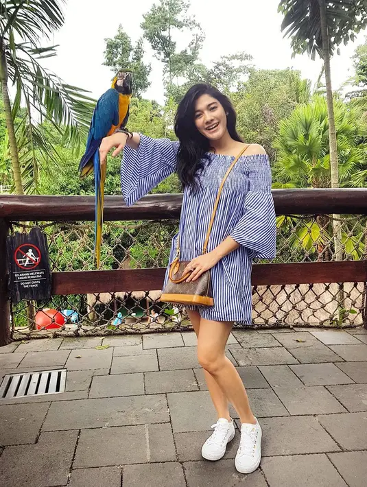 (Instagram/naymirdad)