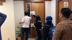 Menteri Perhubungan Budi Karya Sumadi mengaku prihatin, akibat ditangkapnya Dirjen Perhubungan Laut Tonny Budiono dalam sebuah OTT KPK.