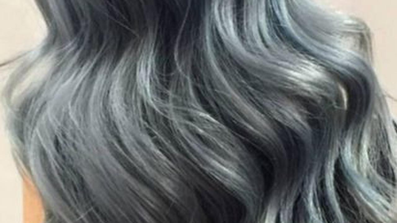 Apa Penyebab Rambut yang Diwarnai Cepat Pudar?