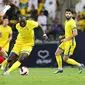 Vincent Aboubakar. Striker Kamerun berusia 30 tahun ini kini tengah menjalani musim keduanya bersama Al-Nassr FC sejak bergabung pada awal musim 2021/2022 setelah meninggalkan Besiktas dengan status bebas transfer dan terikat kontrak hingga Juni 2024. Bersama Al-Nassr FC musim ini ia telah tampil dalam 8 laga dengan torehan 2 gol. (twitter.com/Al-NassrFC)