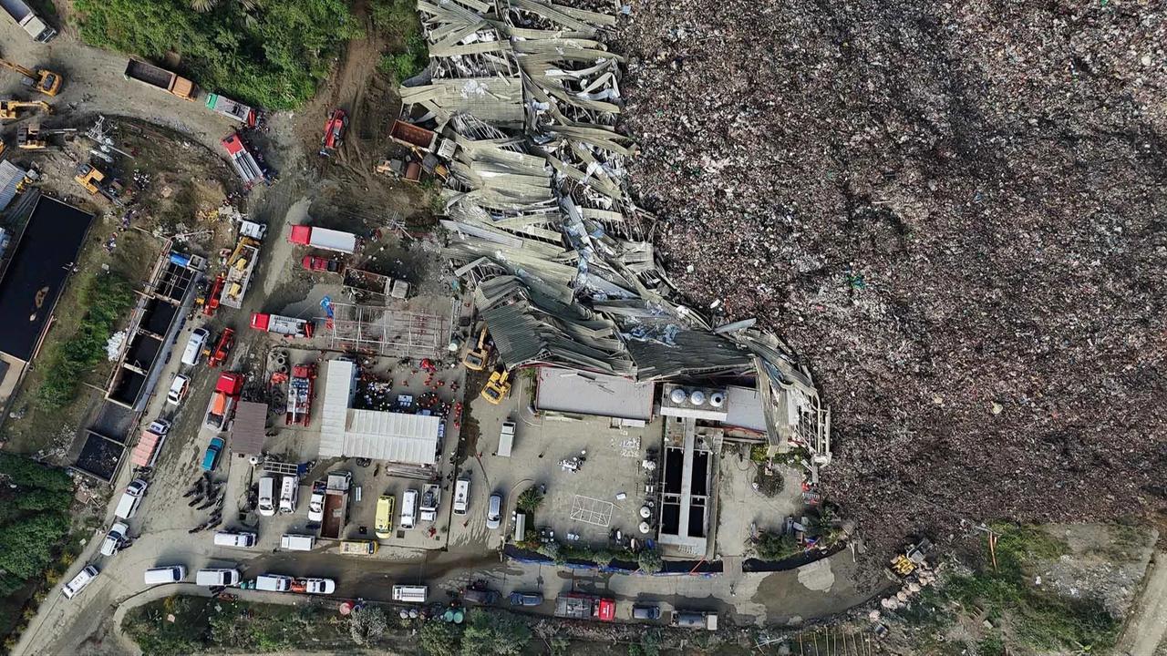 FOTO: Longsor  Gunungan Sampah di Cebu,  Puluhan Orang Hilang