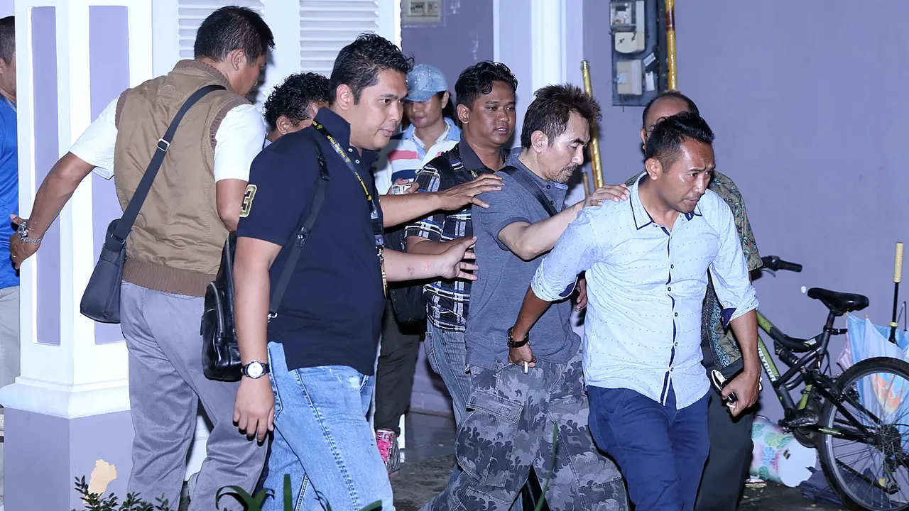 [Bintang] Gatot Brajamusti