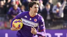 Liga Italia telah menyelesaikan separuh jalan kompetisi musim 2021/2022 di pekan ke-19 lalu dan secara otomatis telah menutup akhir tahun 2021. Tercatat 6 pemain mampu menjadi pencetak gol terbanyak hingga akhir tahun yang didominasi 4 pemain asal Amerika Selatan. (LaPresse via AP/Massimo Paolone)