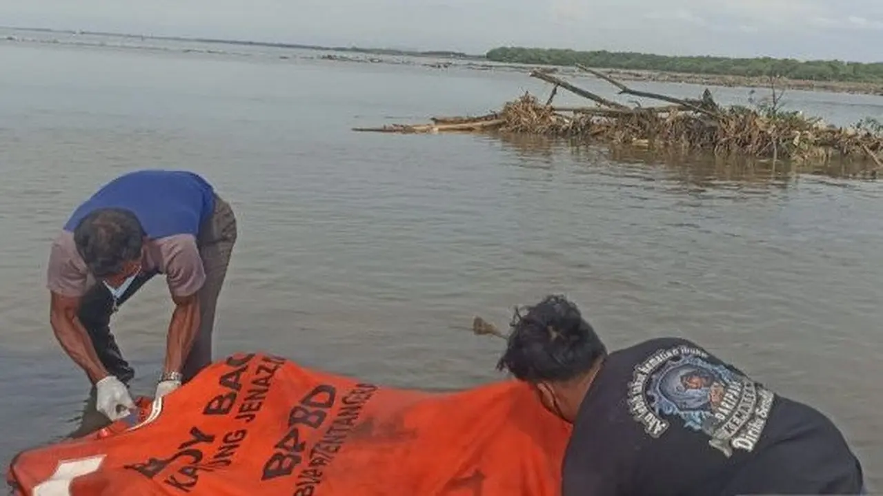 Penemuan mayat pelajar di ujung muara Kaliadem, Desa Karang Serang, Kecamatan Sukadiri. (Dok. Antara)