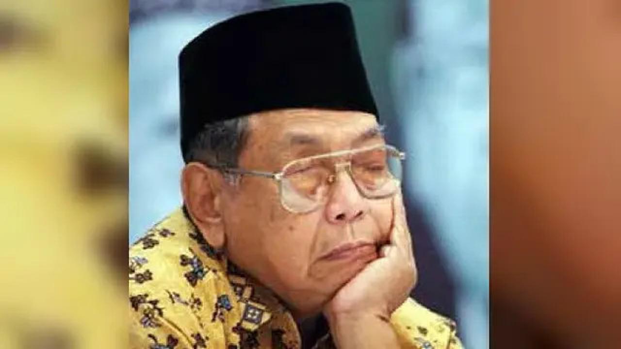 Saat Gus Dur Gagal Bangun Pabrik Kecap, Kisah Wali yang Menyamar