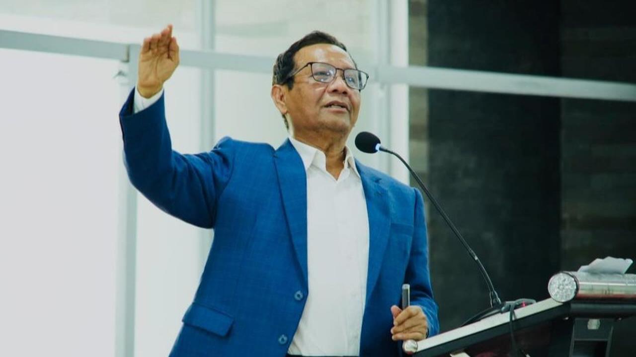 Sentilan Keras Mahfud MD pada Menko Yusril Gara-Gara Tragedi ‘98 Bukan Pelangaran HAM Berat