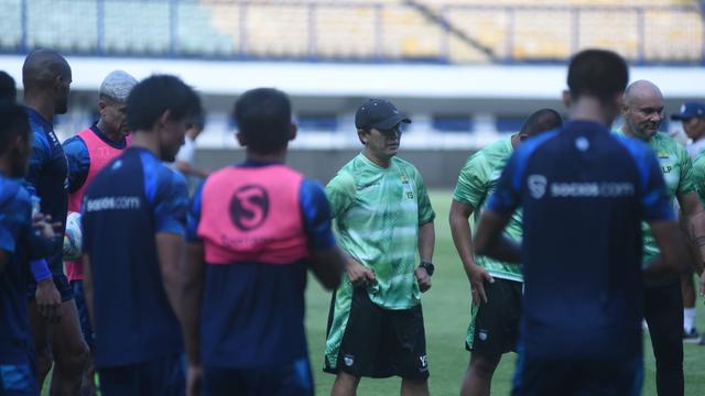 FOTO Caretaker Persib Bandung, Yaya Sunarya
