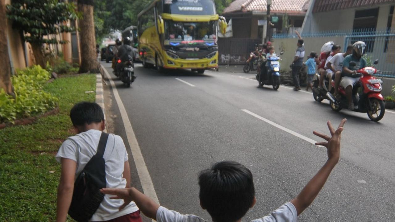 Siap-Siap, Bus Pakai Klakson Telolet Bakal Ditindak!