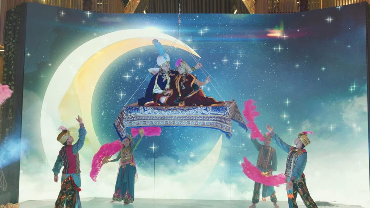 Sambut Ramadan, Atraksi Akrobatik 1001 Nights Flying Experience Bertema Negeri Dongeng Hadir di Pejaten Jakarta