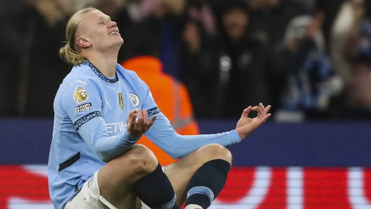 Erling Haaland merayakan gol pada laga Man City vs Chelsea di Premier Leafue 2024/2025 (c) AP Photo/Scott Heppell
