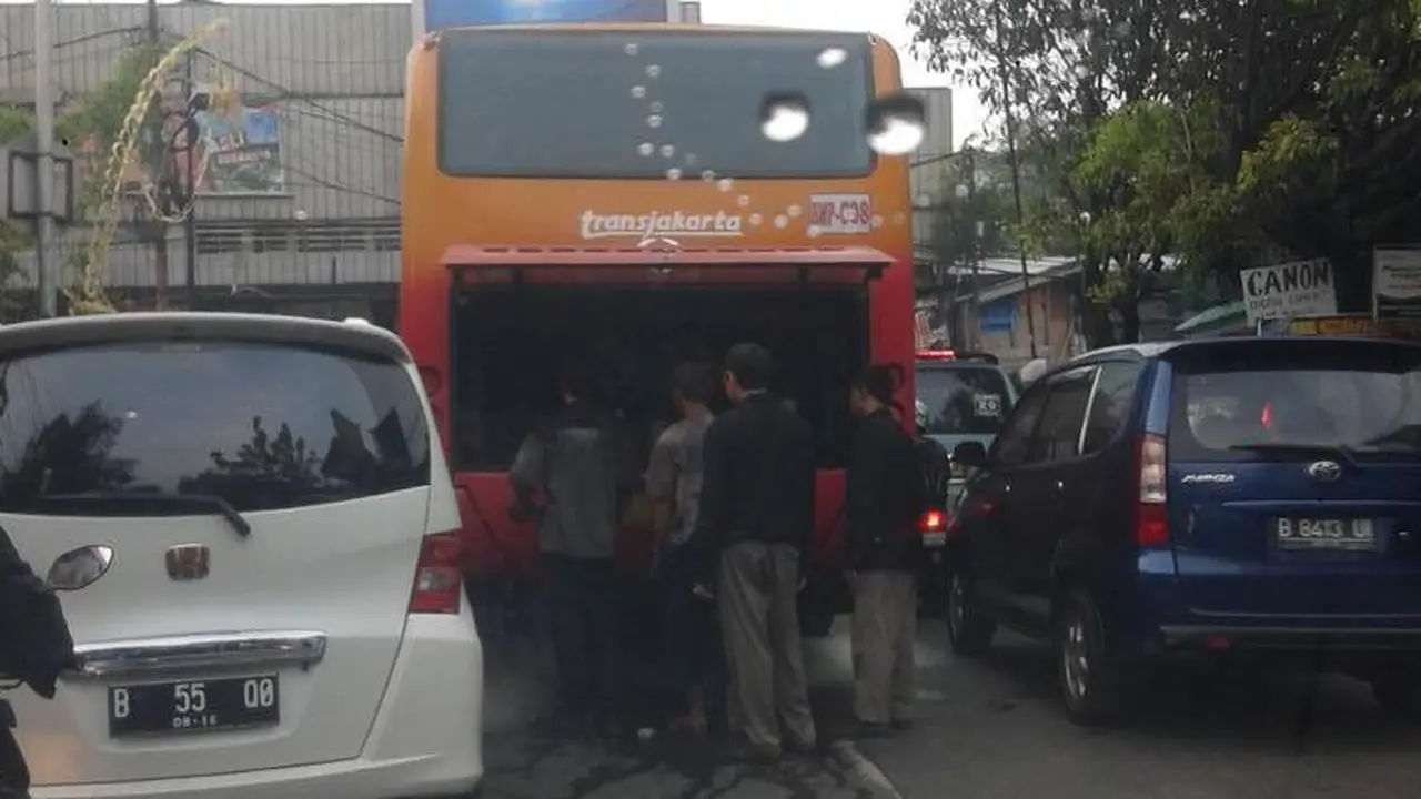 Kecelakaan dan Kendaraan Mogok Warnai Kemacetan Jakarta Pagi Ini