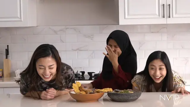 [Fimela] Nikita Willy dan Winona masak