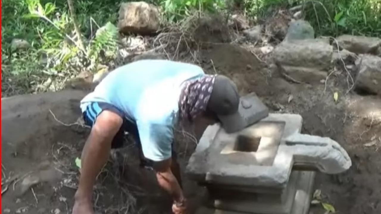 Berawal dari Cerita Nenek Moyang, Warga Boyolali Ini Temukan Arca di Pekarangan Rumahnya