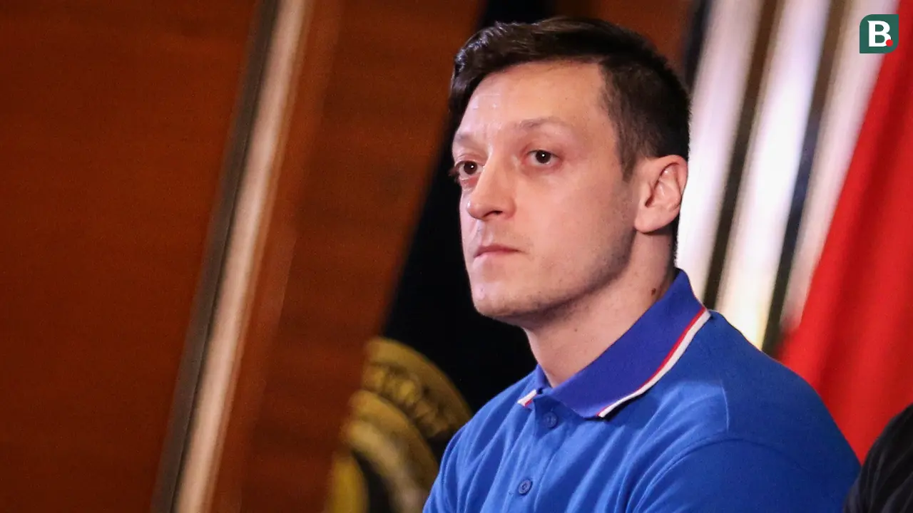 Jumpa Pers Mesut Ozil
