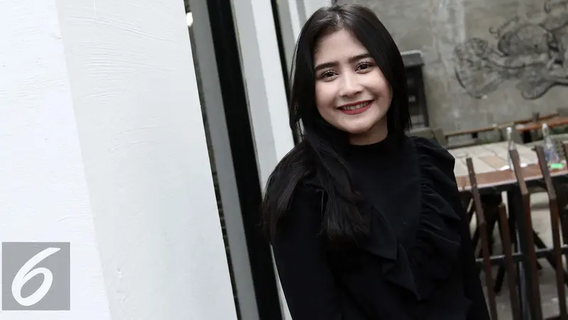 Prilly Latuconsina