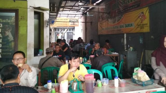 Empal Gentong Khas Cirebon